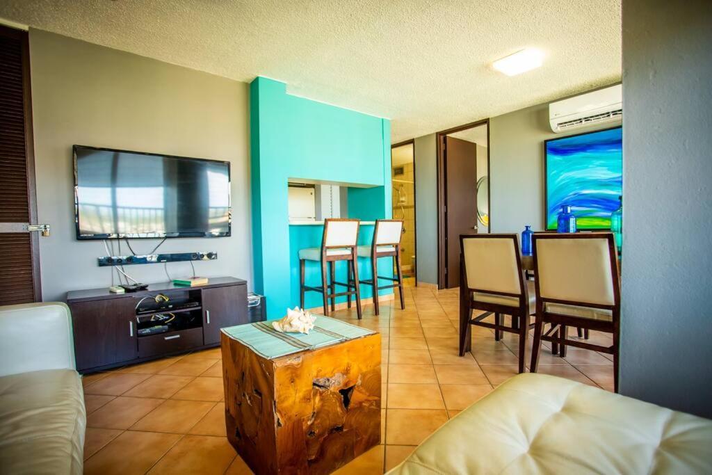 Enchanted Jewel 39 Beachfront Pool Luquillo Exterior photo
